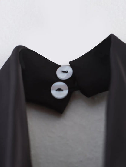 Haut élégant à col roulé sans manches pour femme