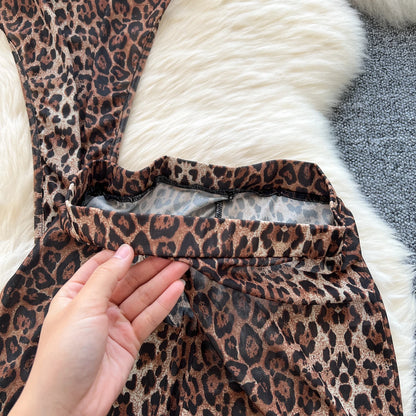 Completo Coordinato Leopardato: Top a Canotta e Pantaloni a Zampa