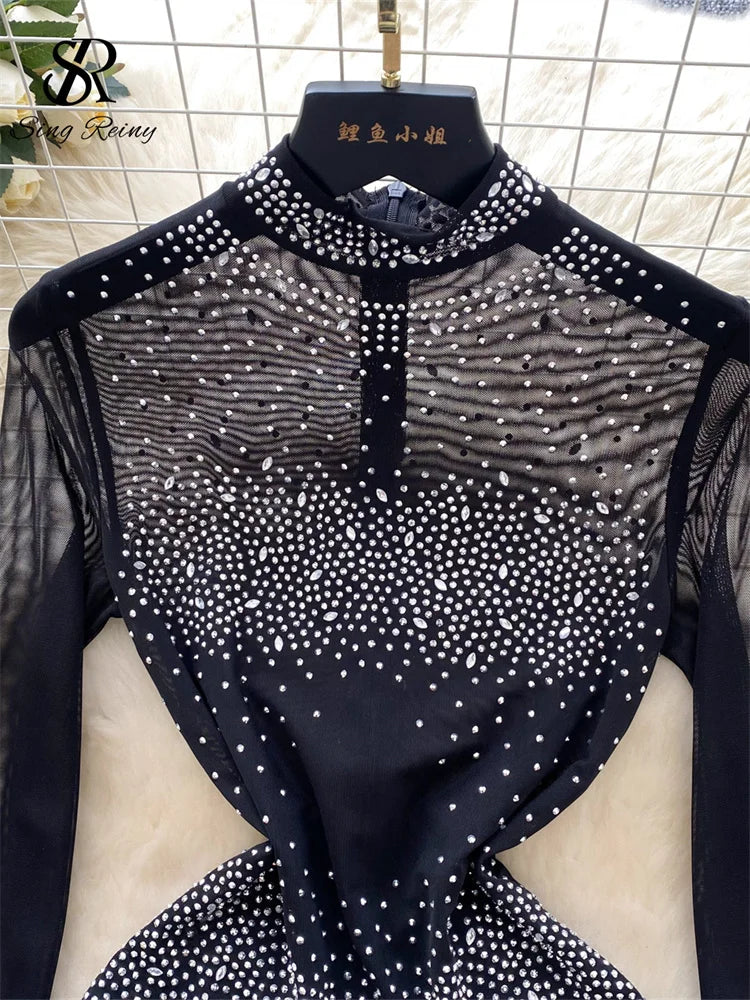 Set Coordinato Top a Maniche Lunghe e Shorts con Strass e Brillantini