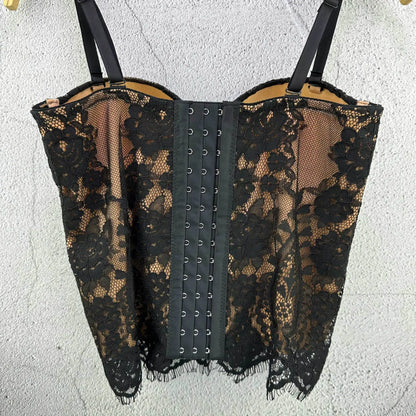 Bustier Elegante con Stecche e Coppe Preformate