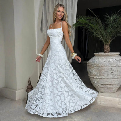 Robe de Soirée Longue Bordeaux en Dentelle avec Col Capuche
