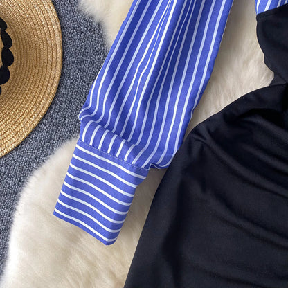 Vestito con Dettaglio Camicia Rigata e Drappeggio