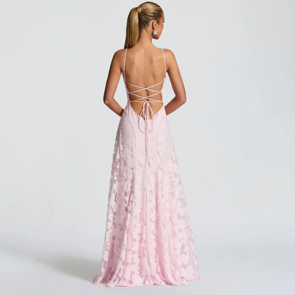 Robe de Soirée Longue Bordeaux en Dentelle avec Col Capuche