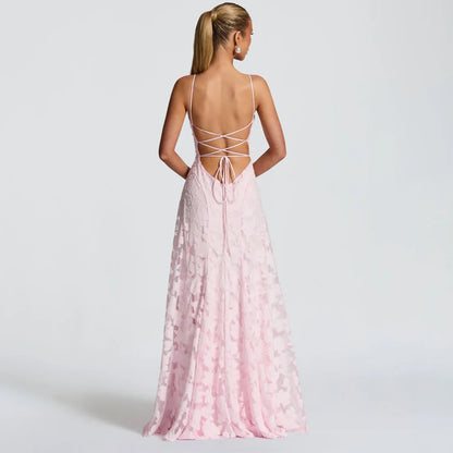 Robe de Soirée Longue Bordeaux en Dentelle avec Col Capuche
