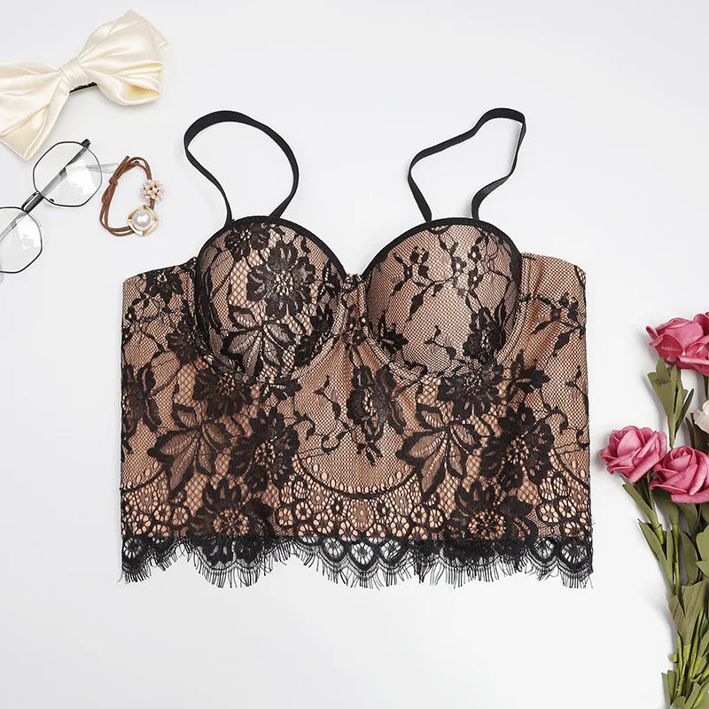 Bustier Elegante con Stecche e Coppe Preformate