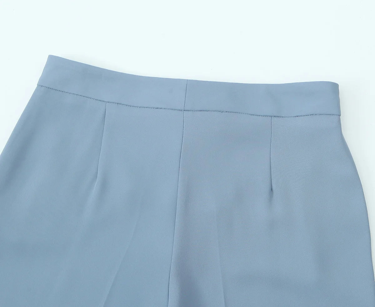 Top a Fascia Drappeggiato e Pantalone Sartoriale