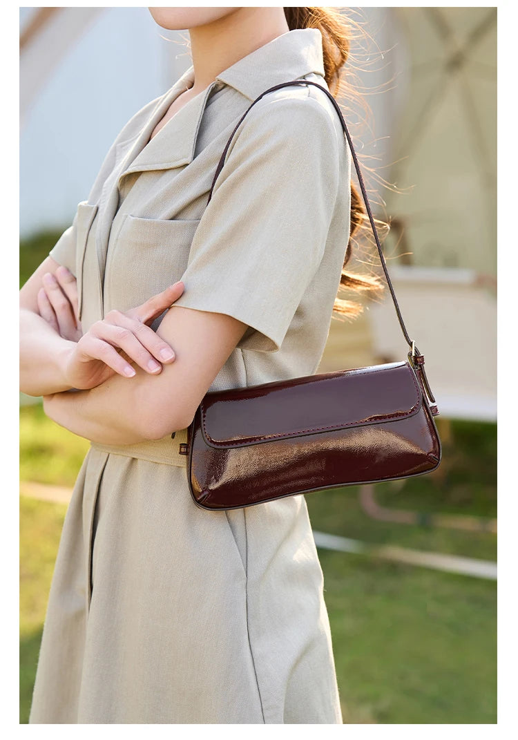 Mini Bag Elegante Effetto Vernice