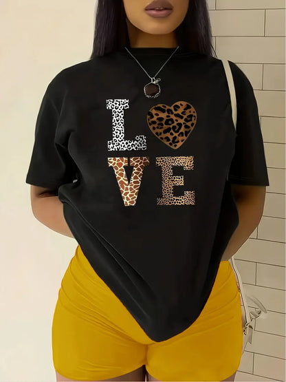 T-shirt Donna "LOVE" con Scritta Animalier e Cuore Leopardato