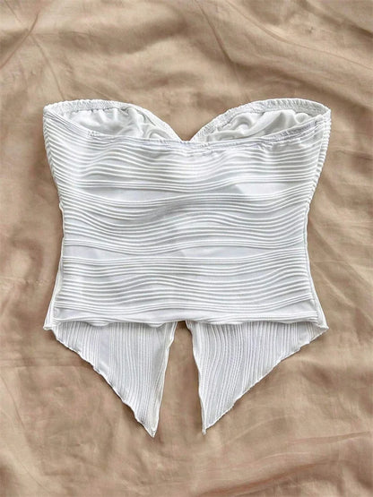 Haut blanc drapé d'été
