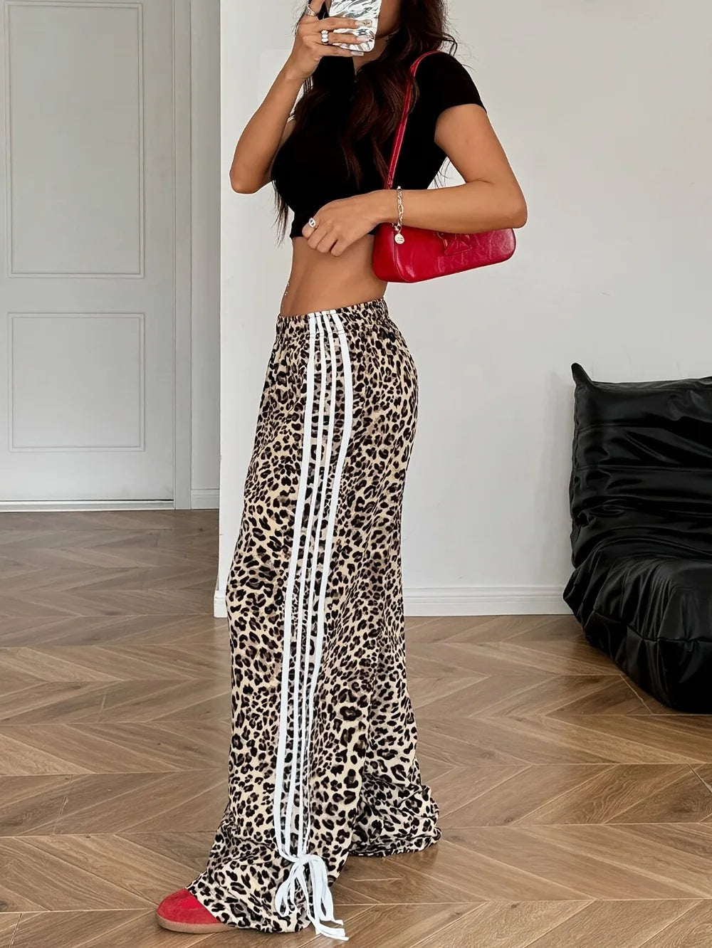 Pantaloni Palazzo Y2K Leopardati con Bande Laterali e Stringhe