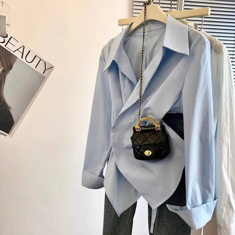 Camicia Azzurra a Incrocio con Dettaglio Drappeggiato