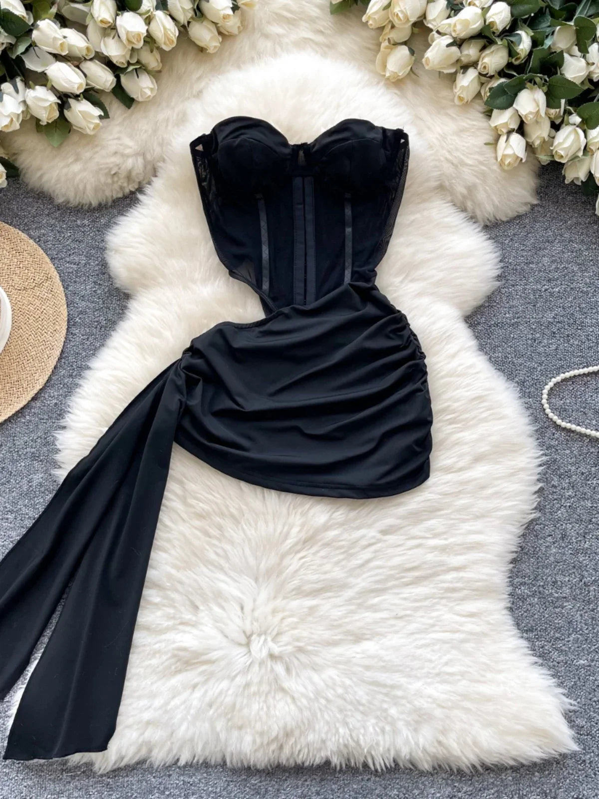 Abito Americano Sexy Nero con Top a Tubino e Cut-out Vita