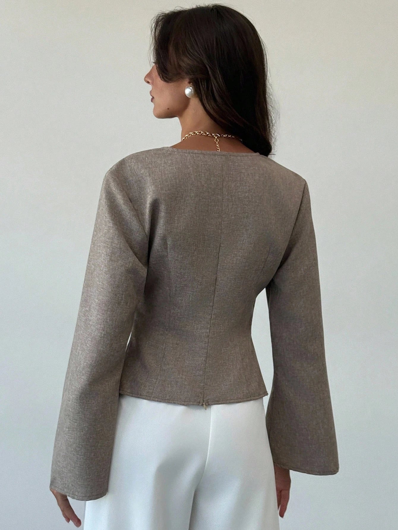 Haut croisé asymétrique pour femme