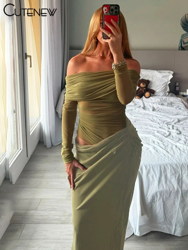 Vestito Elegante da Sera con Spalle Scoperte e Dettaglio Mesh Trasparente