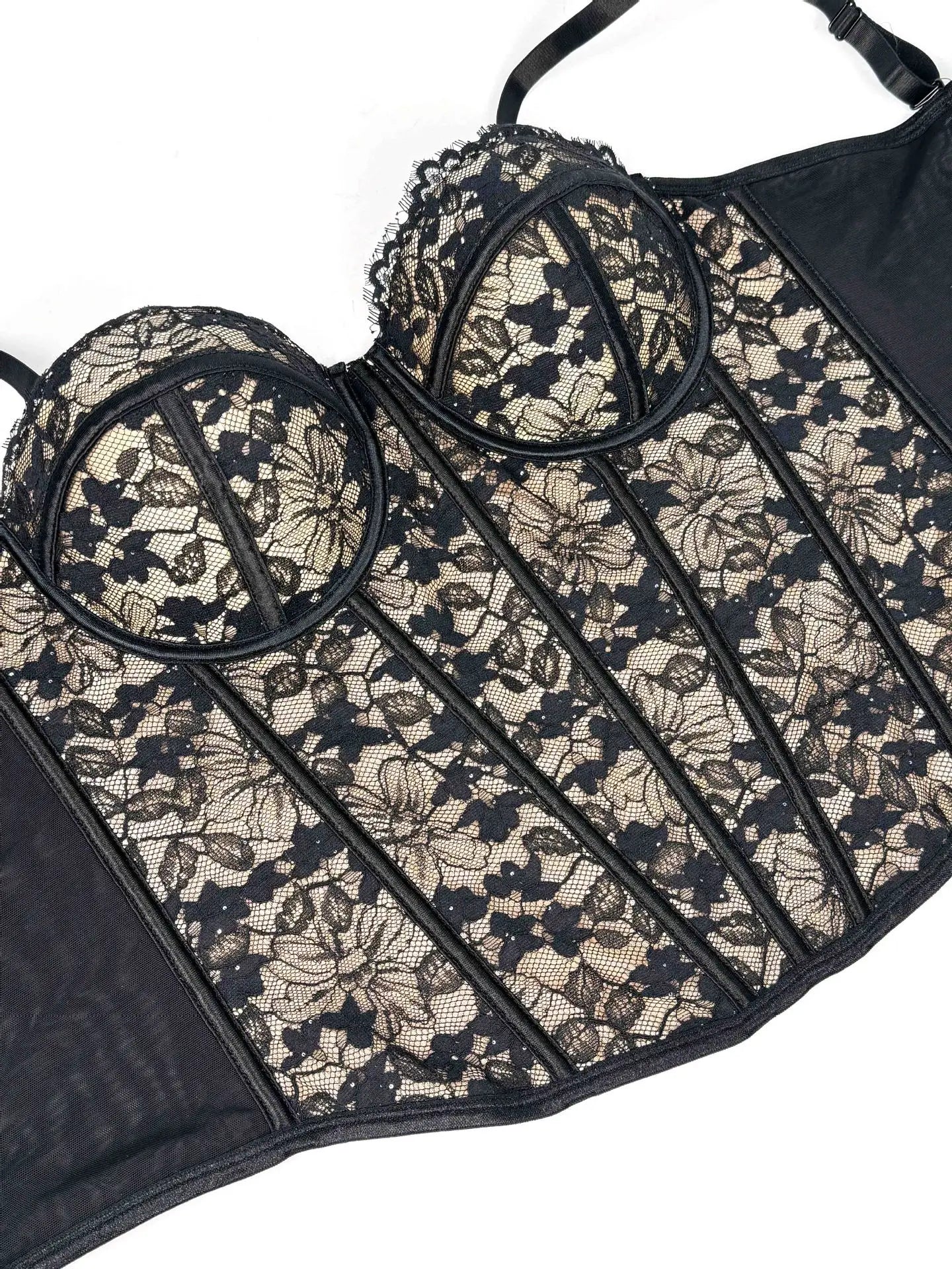 Bustier Elegante con Stecche e Coppe Preformate
