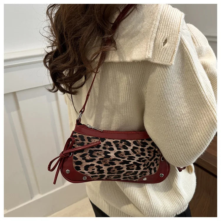 Borsa a Tracolla Leopardata Stile Coquette
