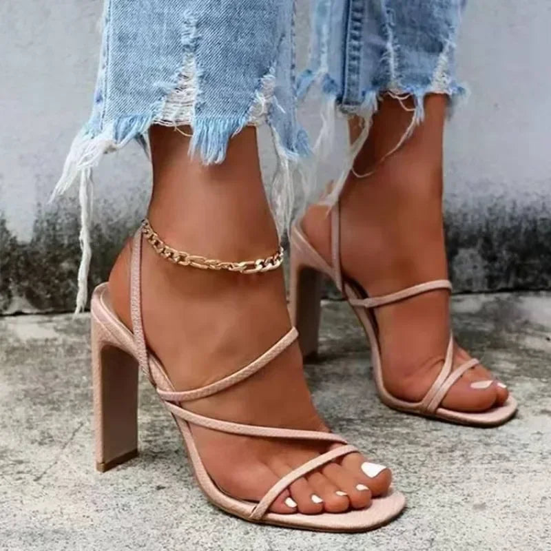Sandali Donna con Tacco Largo e Listini Sottili