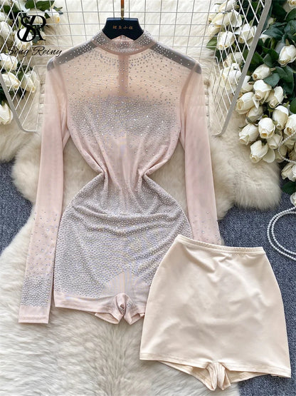 Set Coordinato Top a Maniche Lunghe e Shorts con Strass e Brillantini