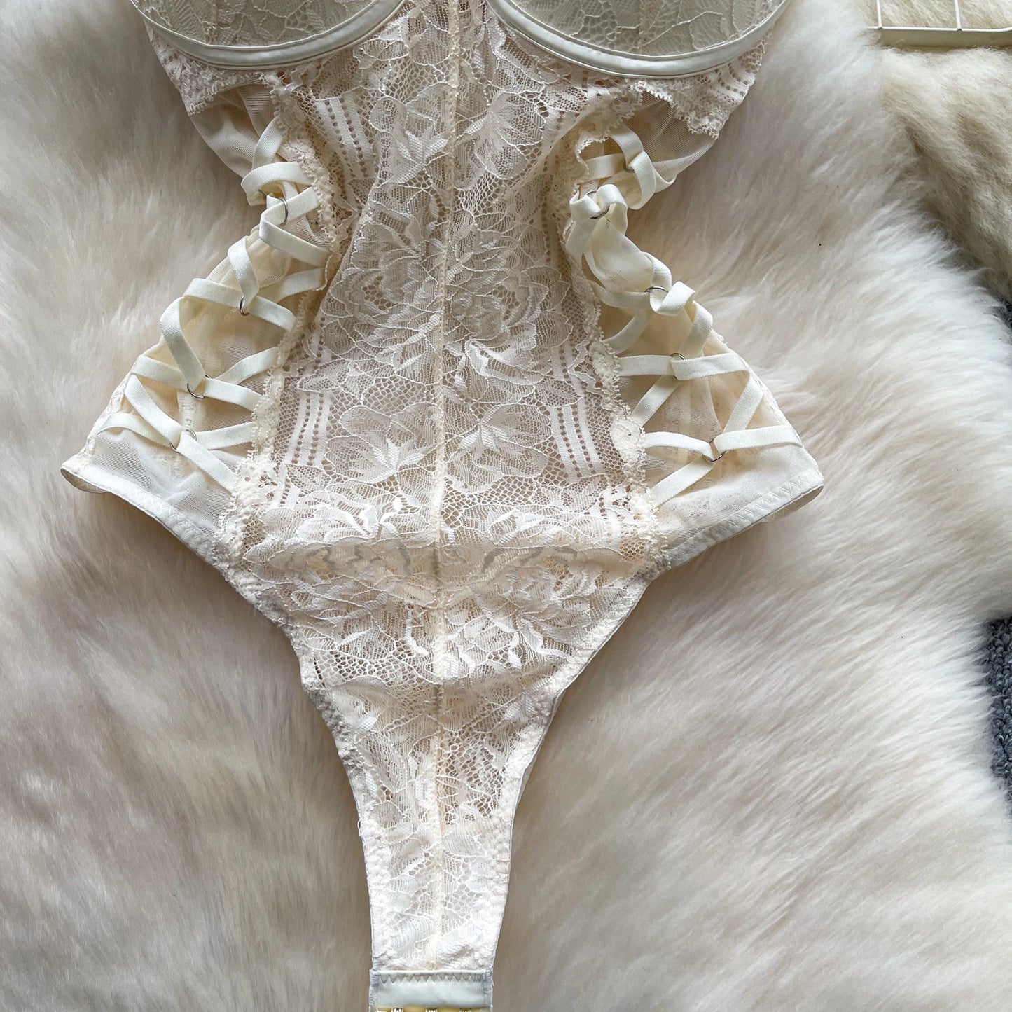 Body Corsetto in Pizzo Floreale con Stringhe Laterali