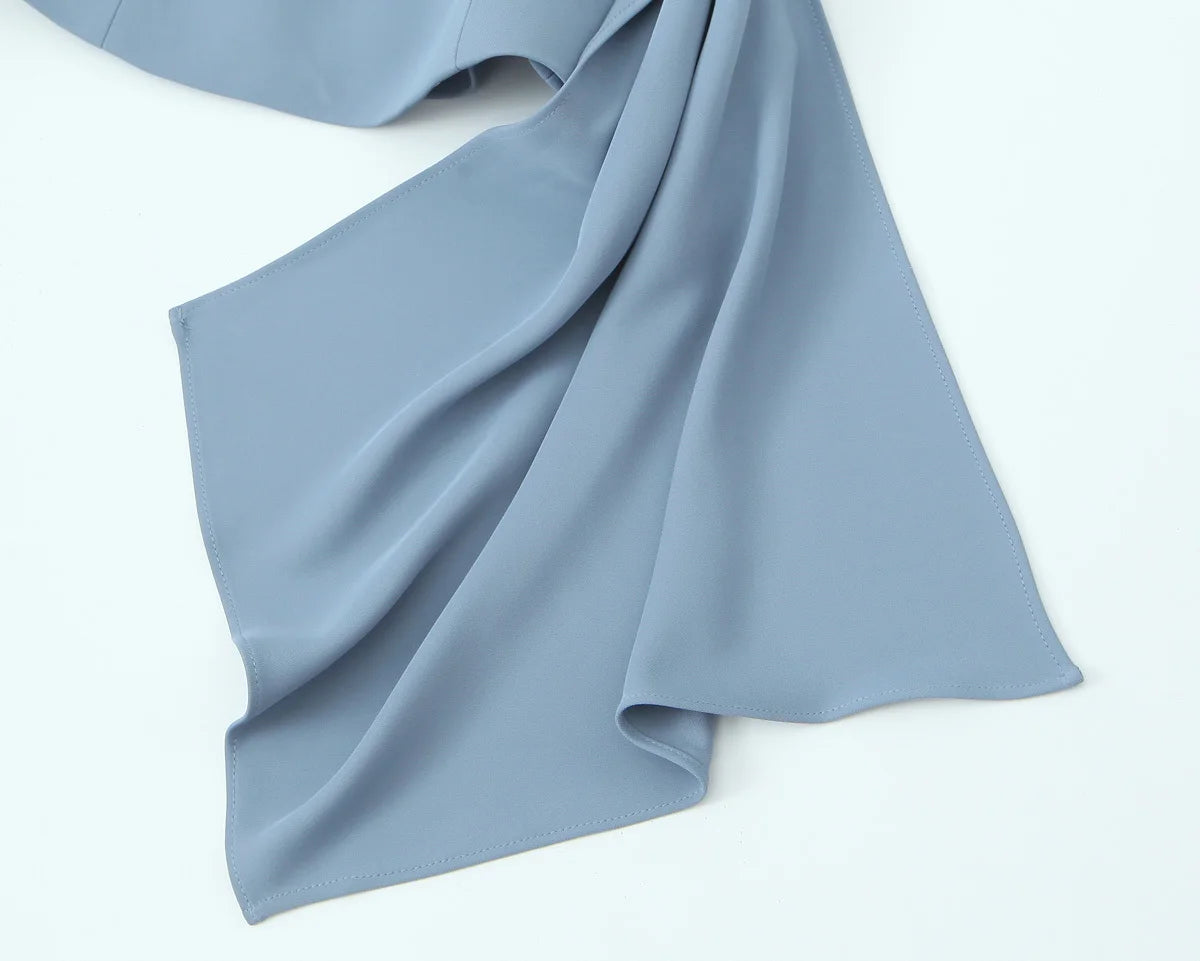 Top a Fascia Drappeggiato e Pantalone Sartoriale