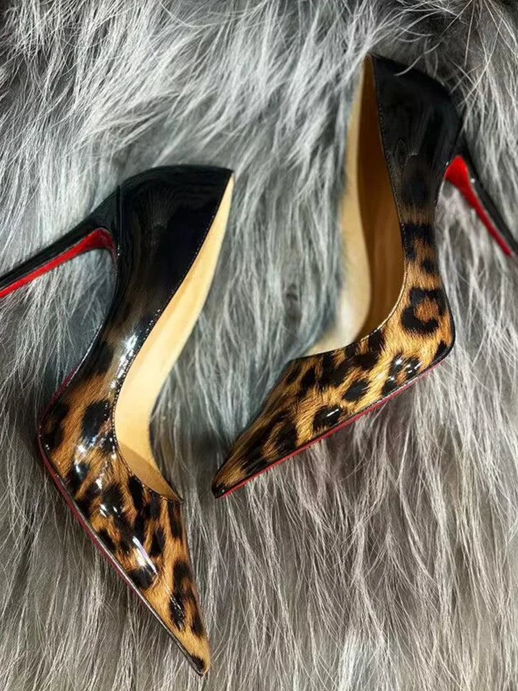 Scarpe a Punta Eleganti