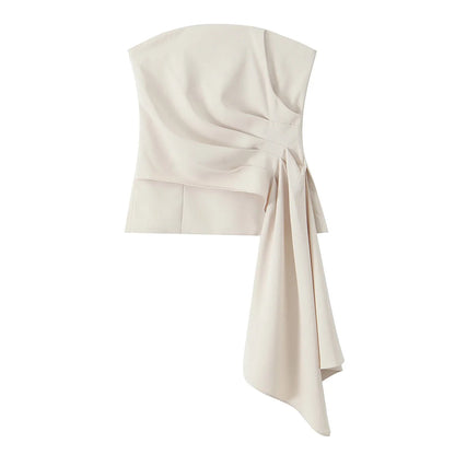 Top a Fascia Drappeggiato e Pantalone Sartoriale