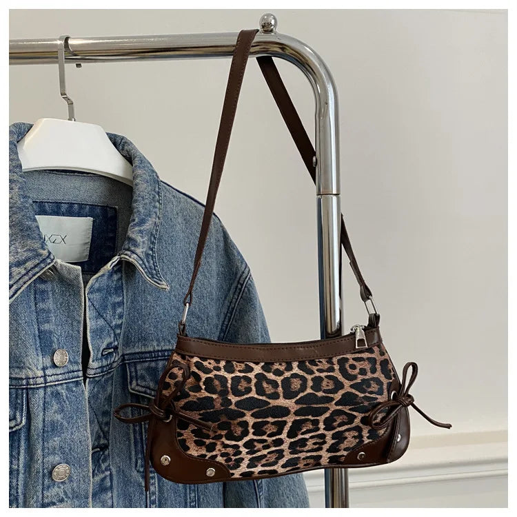 Borsa a Tracolla Leopardata Stile Coquette