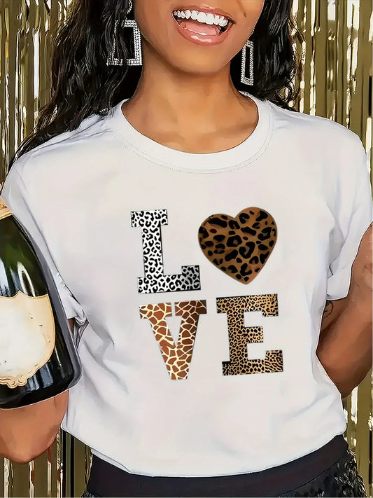 T-shirt Donna "LOVE" con Scritta Animalier e Cuore Leopardato