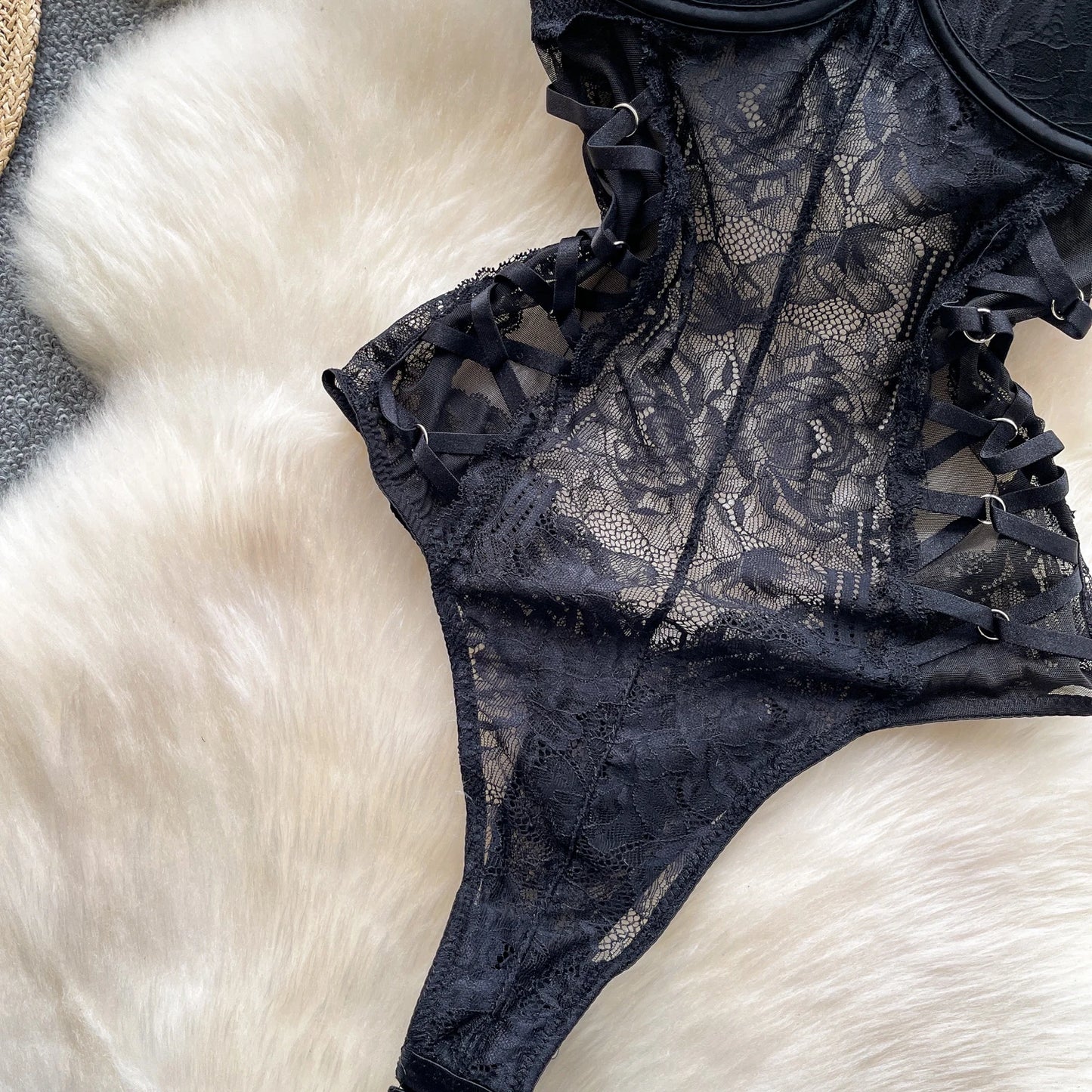 Body Corsetto in Pizzo Floreale con Stringhe Laterali