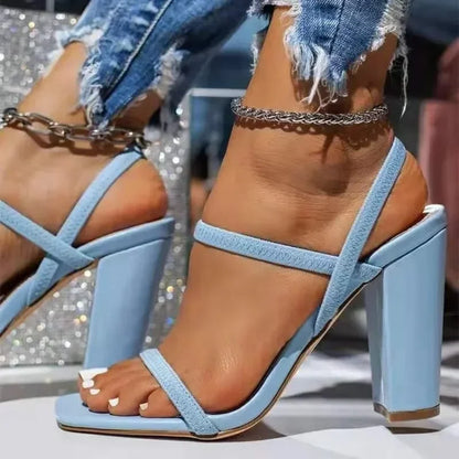 Sandali Donna con Tacco Largo e Listini Sottili