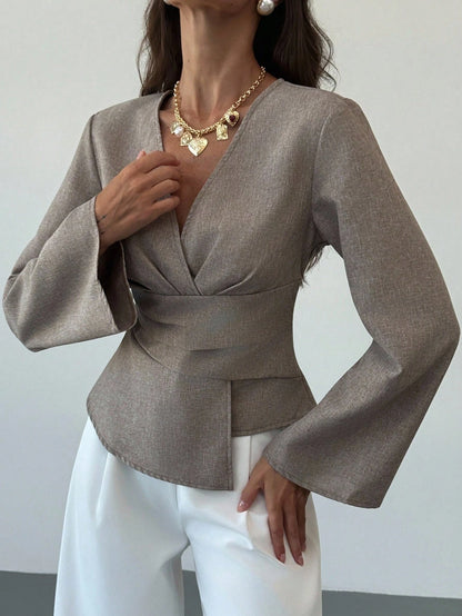 Haut croisé asymétrique pour femme
