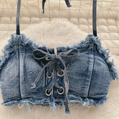 Bikini in Denim Sfrangiato con Intreccio Frontale