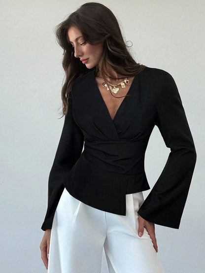 Haut croisé asymétrique pour femme