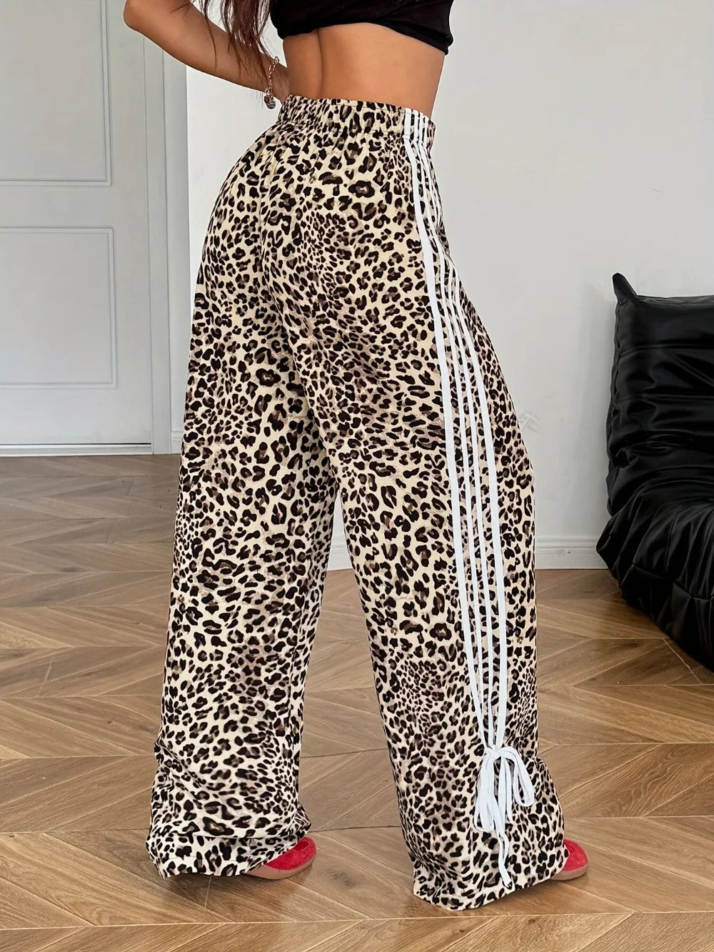 Pantaloni Palazzo Y2K Leopardati con Bande Laterali e Stringhe