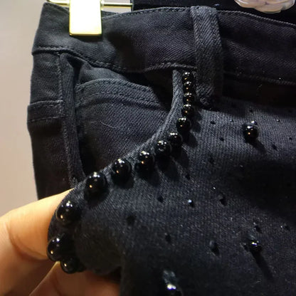 Jeans Neri Ricamati a Fiori