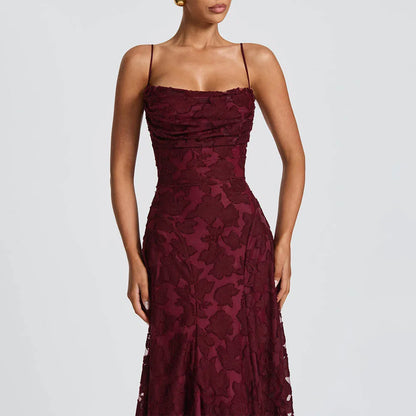 Robe de Soirée Longue Bordeaux en Dentelle avec Col Capuche