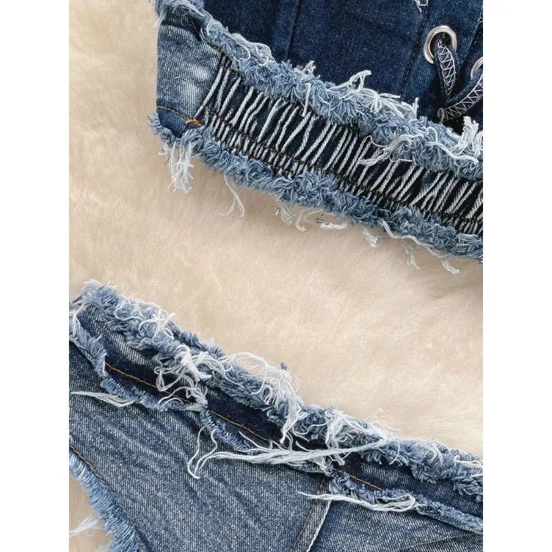 Bikini in Denim Sfrangiato con Intreccio Frontale - Rosboutiquechic
