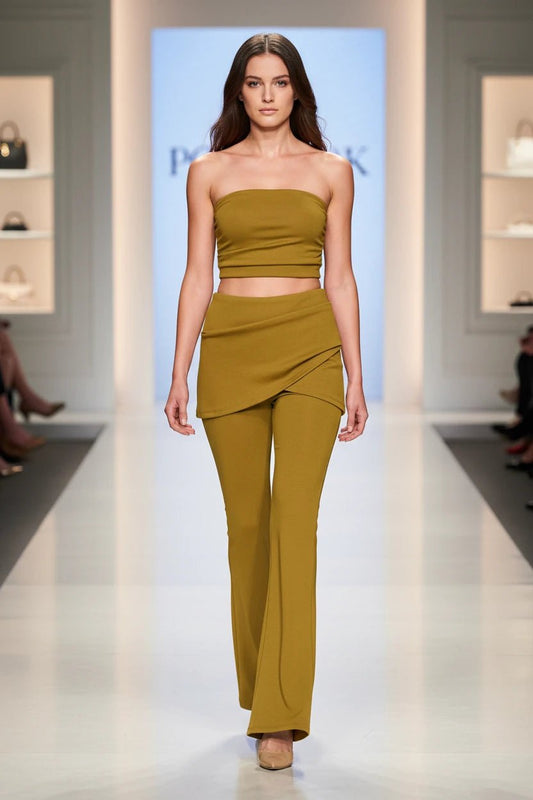 Set Coordinato Giallo Senape: Top a Fascia e Pantaloni a Zampa Flare - Rosboutiquechic