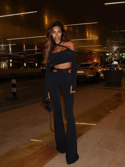 Top Cut - Out e Pantaloni Flare Vita Bassa - Rosboutiquechic