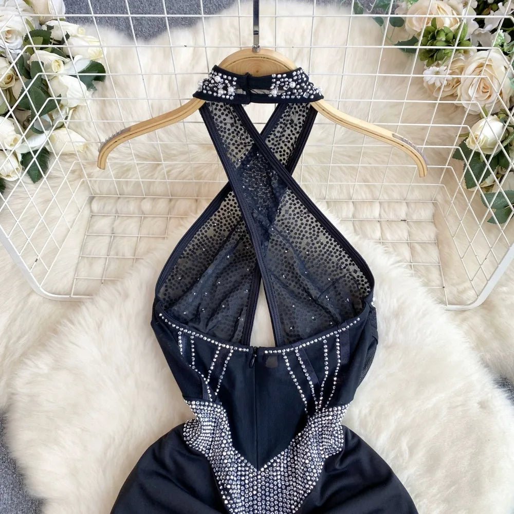 Tutina Corta con Strass e Scollo a Incrocio - Nero Elegante - Rosboutiquechic